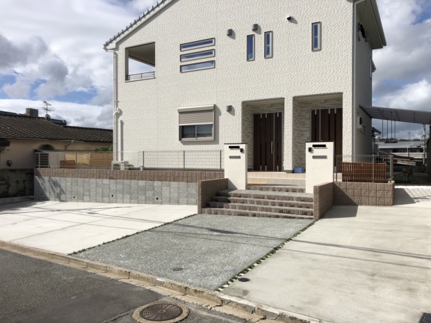 �V�z�O�\�{�H��@��܂��@�S�̑��@�����s����